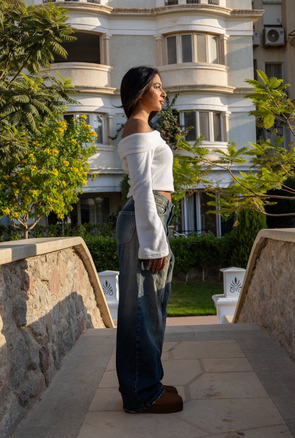 Snow Line Off Shoulder